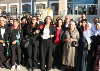 Di doza destdirêjiya li Sêweregê de 3 gumanbar hatin berdan