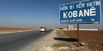 Kobanî: Destanê şaran û fedakarîye