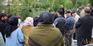 Cenazeyê Mevlût Elverî Goristanê Xaçortî de ame definkerdiş