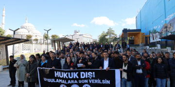Bertek nişanî revandin û ferzkirina sîxuriyê ya li ser ciwanan dan