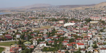 Li Kurdistanê koçberî: Wanî li Wanê nasekinin