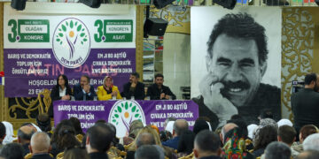 Welatiyên Wanê: Bêyî azadiya birêz Ocalan ev pêvajo pêş ve naçe